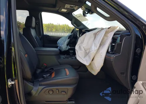 2025 GMC Sierra 1500 4Wd Short Box At4 z USA, uszkodzony, nr VIN 1GTUUEE85SZ211386